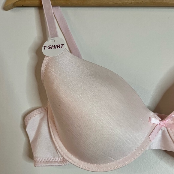 NWT Carisma Light Pink T-Shirt Bra – 38B Underwire Lightly Padded - Picture 6 of 9